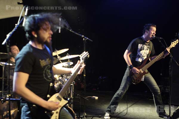 FOUR QUESTION MARKS - 2008-05-18 - PARIS - La Maroquinerie - 